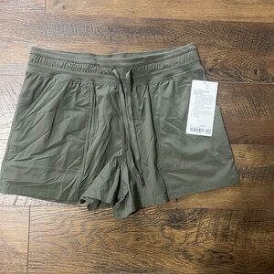 Lululemon womens shorts